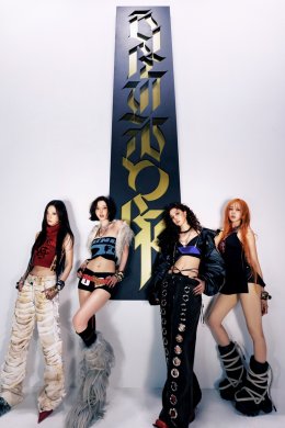 aespa (เอสป้า) เสิร์ฟรสชาติเหล็กที่แท้จริง ในซิงเกิลใหม่ล่าสุด 'Dirty Work' (เดอร์ตี้ เวิร์ก) ยอดสั่งซื้อล่วงหน้าทะลุ 1.01 ล้านชุด เตรียมขึ้นแท่น Million Seller ติดต่อกันเป็นครั้งที่ 6